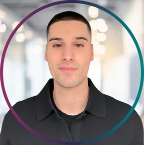 Lucas Di Palma, Customer Engagement Specialist